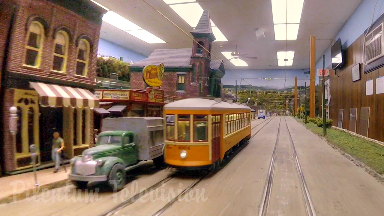 Cab Ride USA - Model Tram Trolley Streetcar HO Scale Layout Tour - Powered by live Catenary