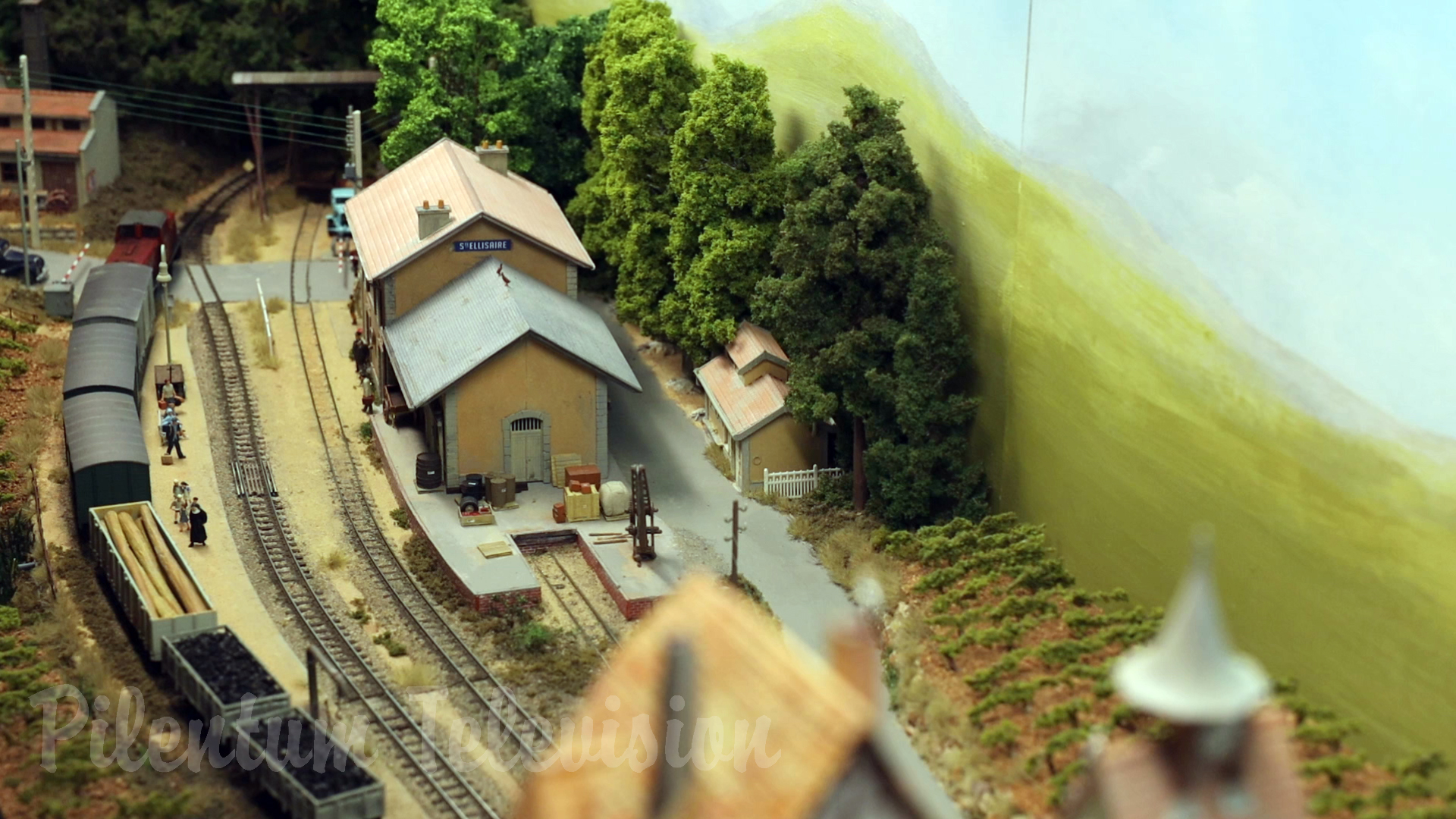 Beautiful French Model Railway Diorama in Narrow Gauge Sainte Ellisaire by Jaco Vroom