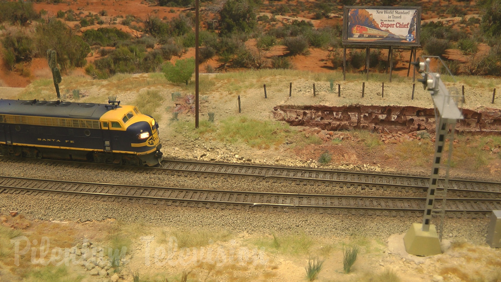 HO Scale Santa Fe Layout - Steam Locomotives and EMD F7 Diesel Electric Locomotives - Model Railroad