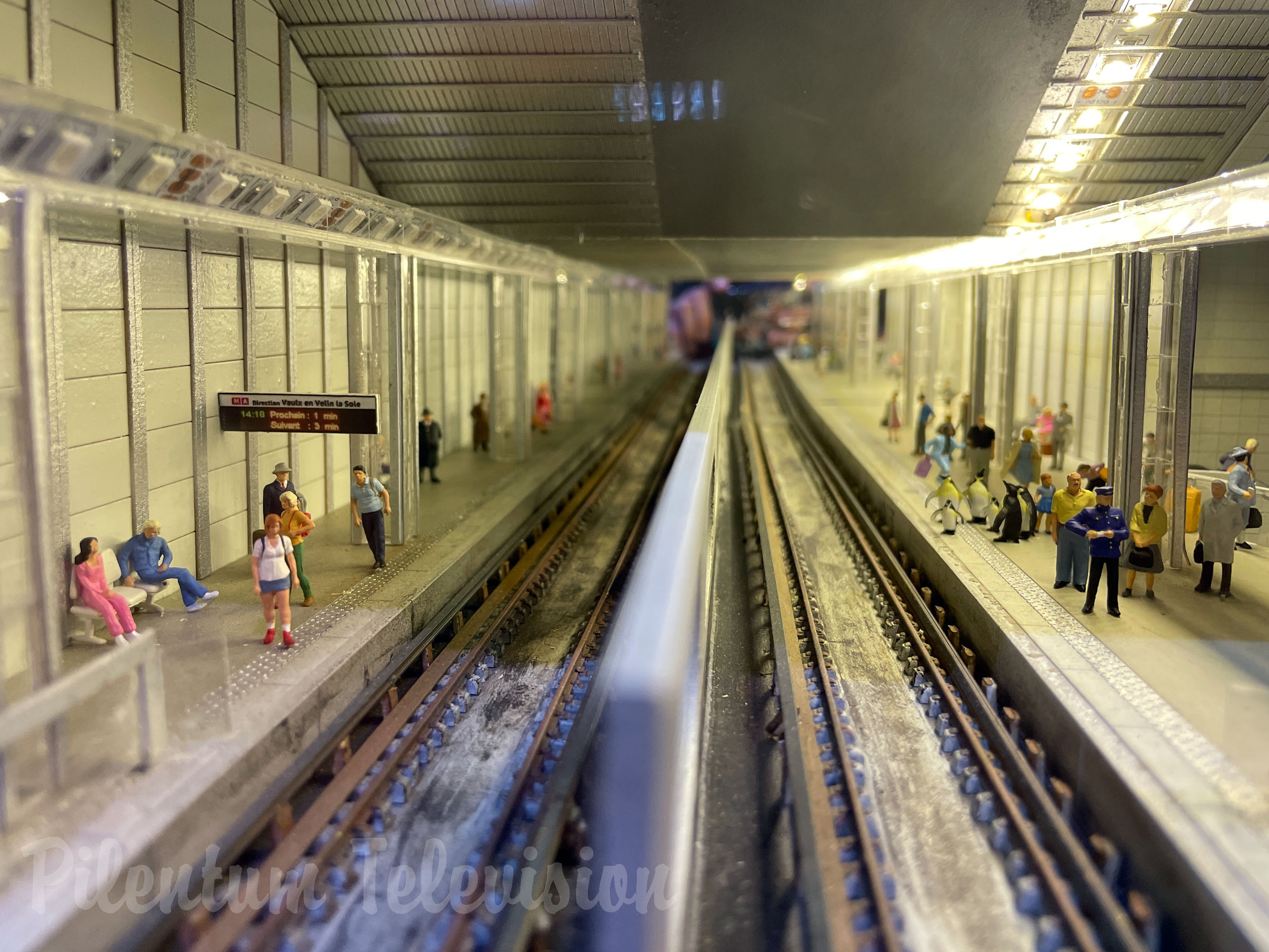 Mini World Lyon - The Largest Model Railway Layout in HO Scale of France - Model Train Cab Ride