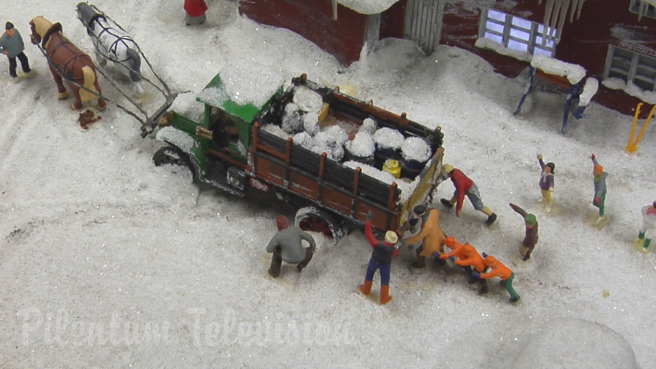 Miniatur Wunderland - Layout Tour - The World's Largest Exhibition of Model Trains (Miniature World)