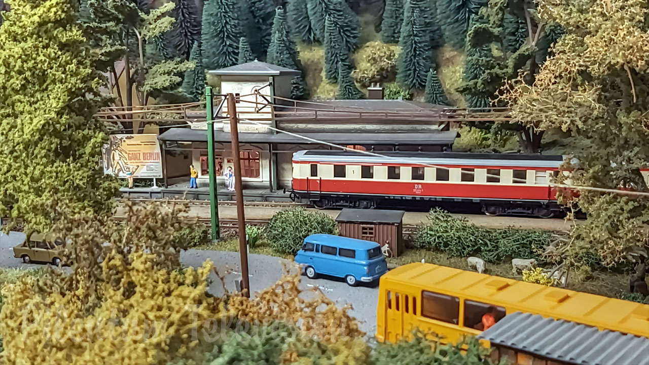 PIKO model railway layout worth seeing - Modellvasút HO scale by Csaba Kovács from Hungary