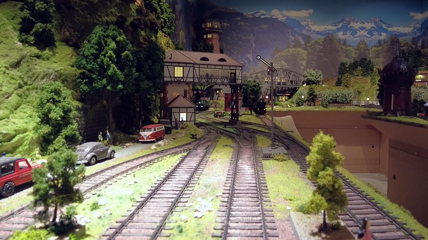Steam Trains and Steam Locomotives on Arnold’s 1/32 Scale Model Railroad Layout