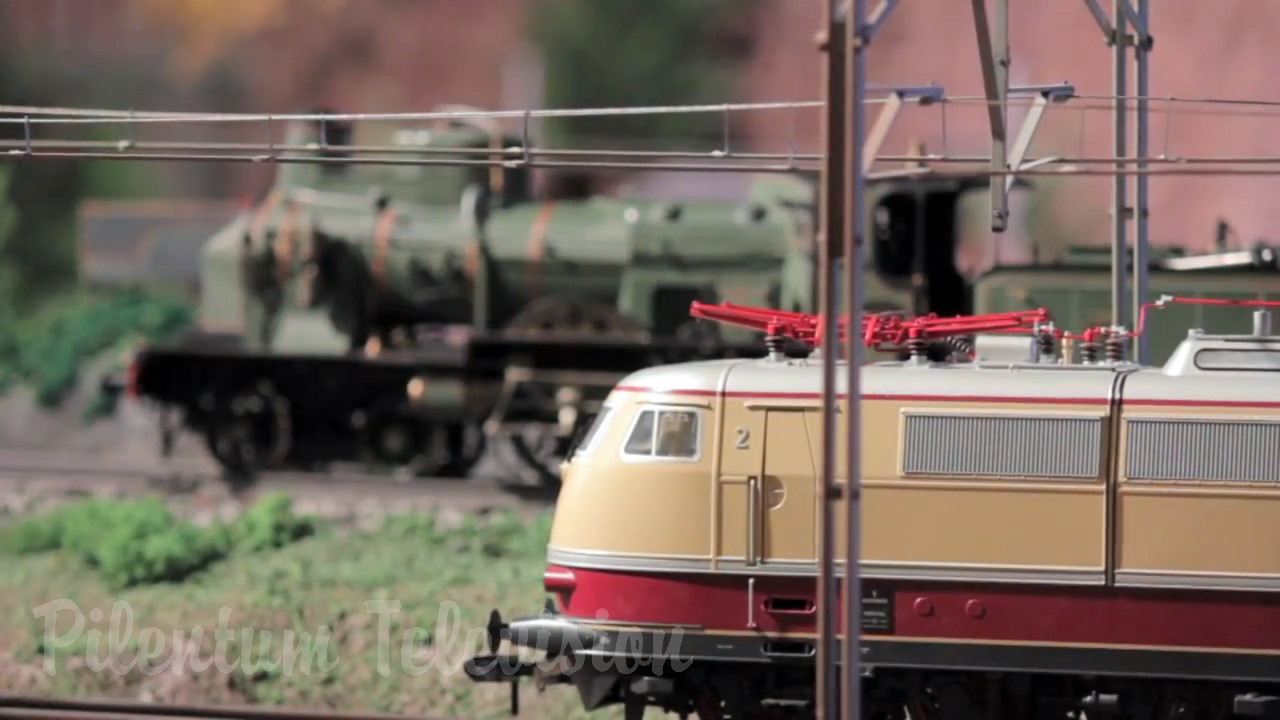 The Hara Model Railway Museum - The largest model train show in Japan