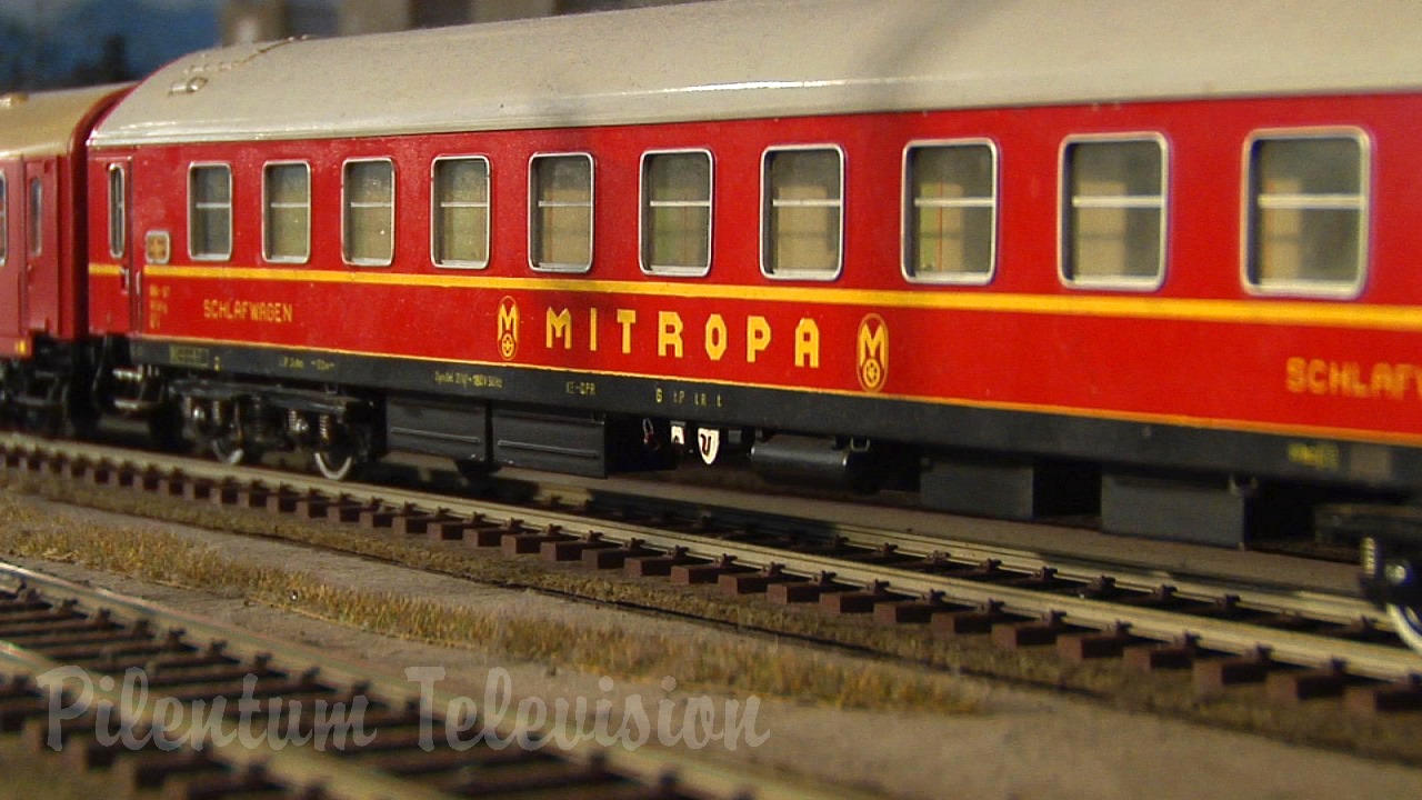 Vintage Model Trains in O Scale with Cab Ride at the Dresden Railroad Museum